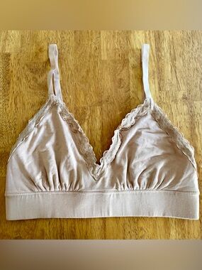 MeUndies UltraModal Lace Plunge Bralette - Sand Dune Sz LARGE
